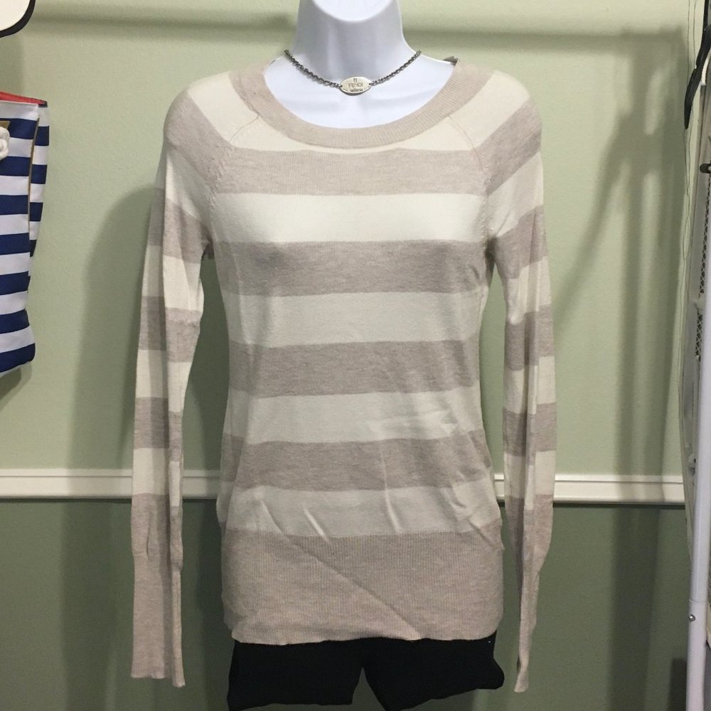 Mossimo - XS long tunic sweater - tan and cream